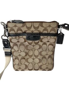COACH Signature C Crossbody Bag Khaki Tan Brown Logo Monogram Classic Black Trim